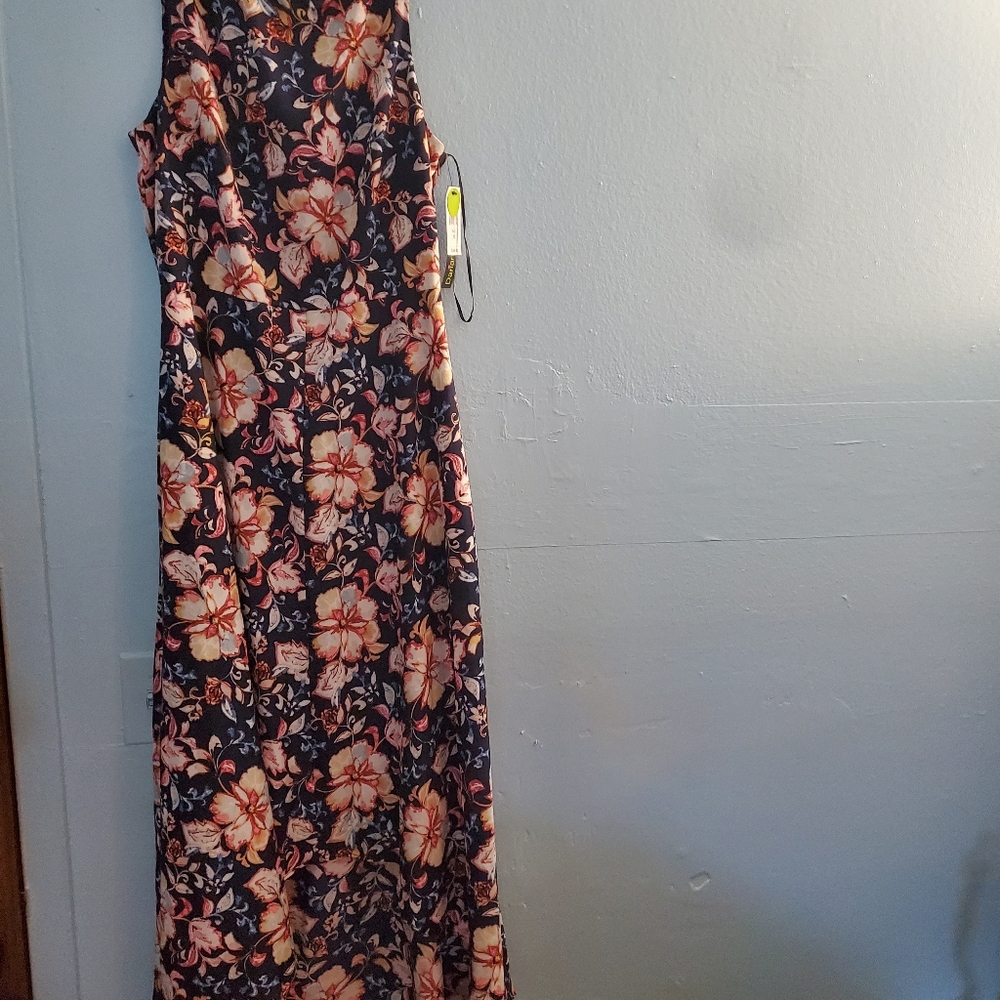 Floral Maxi dress